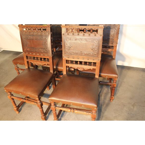 Antik reneszánsz stílusú bőr székek