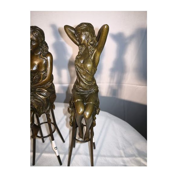 Női erotikus bronz szobor