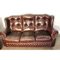 Antik konyak színű chesterfield bőr kanapé