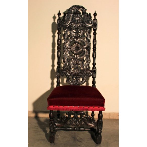 Antik, reneszánsz,dúsan faragott szék