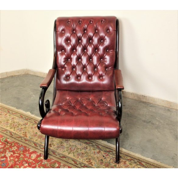 Chesterfield antik burgundi színű bőr pihenő szék