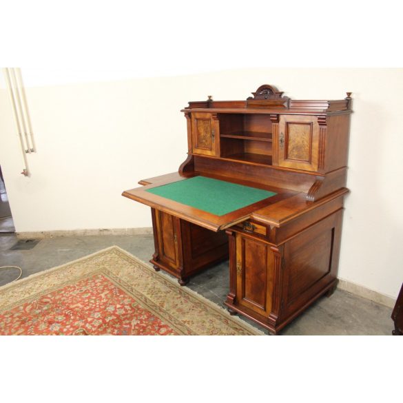 Antik ónémet felépítményes íróasztal