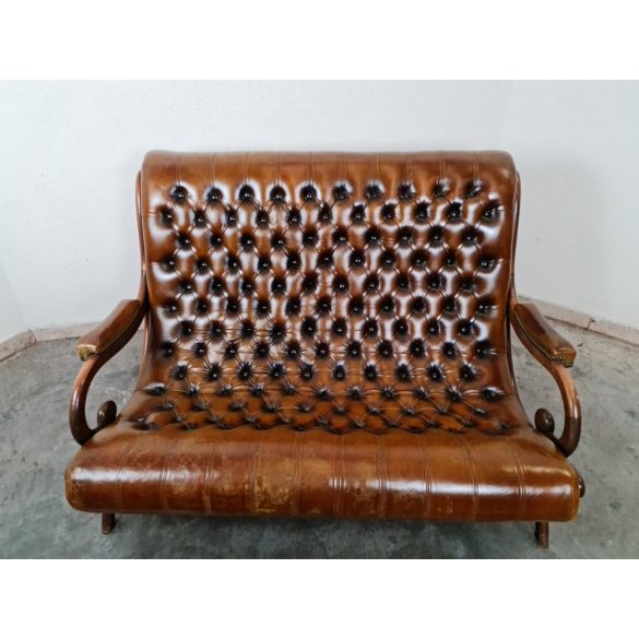 Antik, 2 személyes chesterfield bőr pihenő szófa