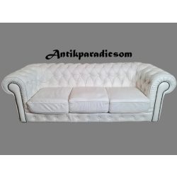 Eredeti chesterfield fehér színű bőr kanapé