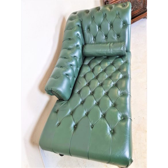 Gyönyörű eredeti chesterfield bőr kanapé, szófa