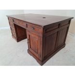 A311 Tömör mahagóni dupla (iker)íróasztal