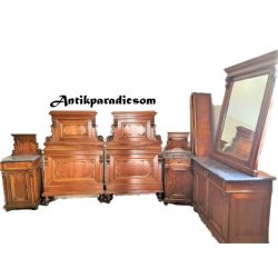   Frissen felújított, gyönyörű ónémet hálószoba garnitúra