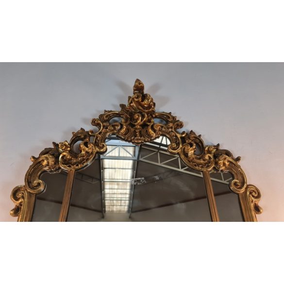 Gyönyörű Olasz aranyozott barokk márványlapos konzolasztal tükörrel