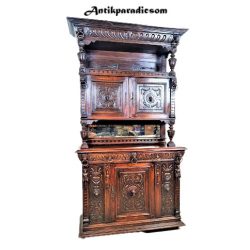   Frissen felújított reneszánsz stílusú antik tálaló szekrény1