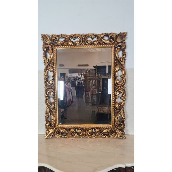 Gyönyörű márványlapos barokk faragott konzolasztal aranyozott tükörrel