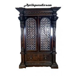   Antik reneszánsz,alakos faragású eredeti ólomüveges szekrény