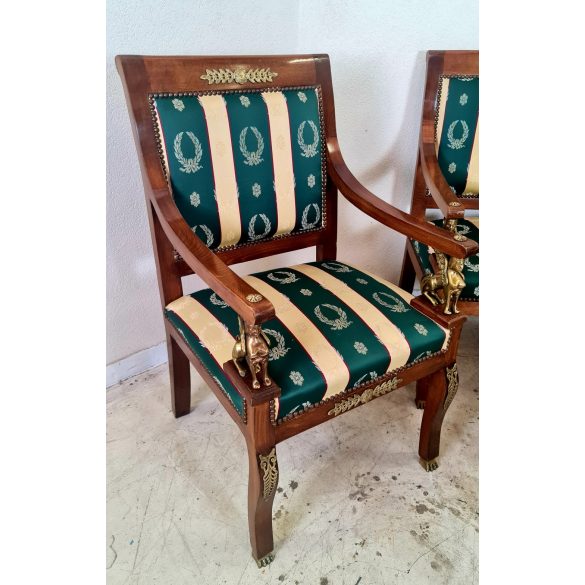 Gyönyörű empire stílusú ülőgarnitúra dohányzóasztallal