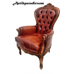   Antik konyak színű,barokk stílusú chesterfield bőr fotel