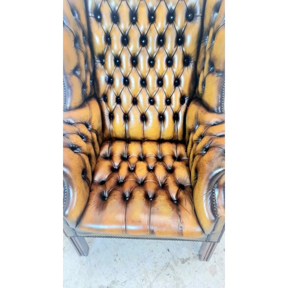 Antik chesterfield füles bőr fotel