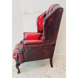 Gyönyörű eredeti chesterfield Queen Anne füles bőr fotel