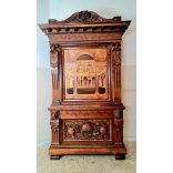 Mussolini idejé﻿ből! Szignós antik, dúsan faragott,intarziás reneszánsz stílusú szekrény