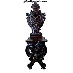   Antik, reneszánsz ,dúsan faragott "sgabello" szék.(Olasz reneszánsz)