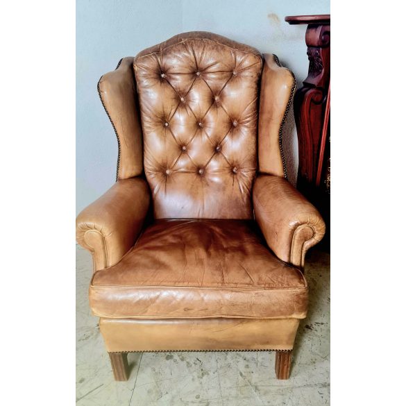 Antik  Angol chesterfield füles bőr fotel