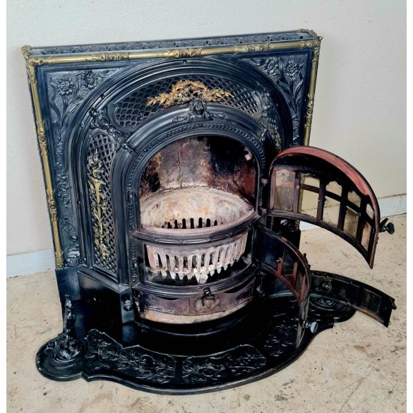 Antik öntöttvas kandallókályha