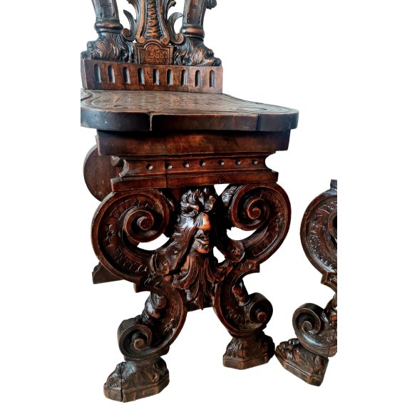 Antik,dúsan faragott sgabello Olasz reneszánsz  székek