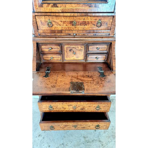 Antik tabernákulum, szekreter