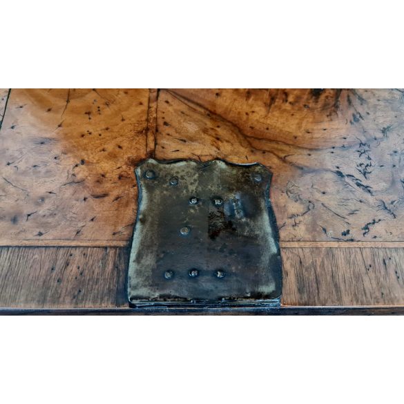 Antik tabernákulum, szekreter