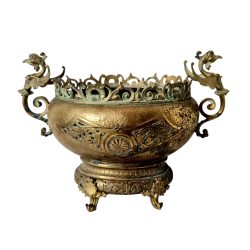 Gyönyörű réz asztalközép