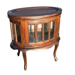 Mahagóni kis bárszekrény