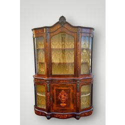 Különleges csodaszép Olasz intarziás,rézveretes vitrin