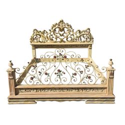 Velencei barokk stílusú ágy