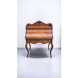 Gyönyörű antik francia stílusú (Louis XV) íróasztal