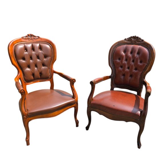 Chesterfield karfás neobarokk bőr fotelek