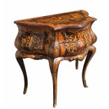 Gyönyörű intarziás barokk stílusú komód