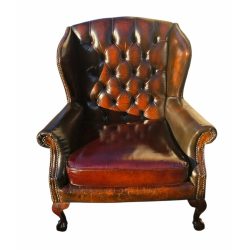 Eredeti Angol Chesterfield Queen Anne füles bőr fotel